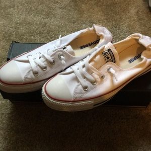 Size 9.5 converse shoreline slip on
